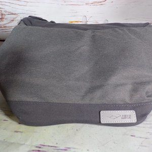 NWT Mier Adult Insulated Small Gray Lunch Bag with Handle & Strap